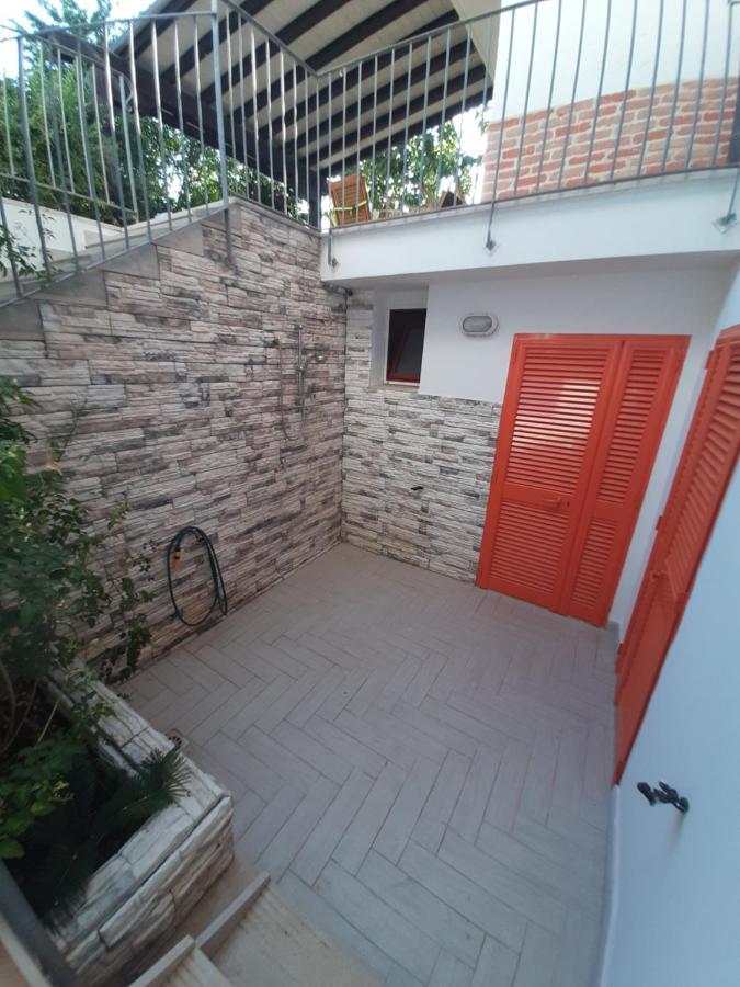 Village Chiusurelle Torre Lapillo Exterior photo